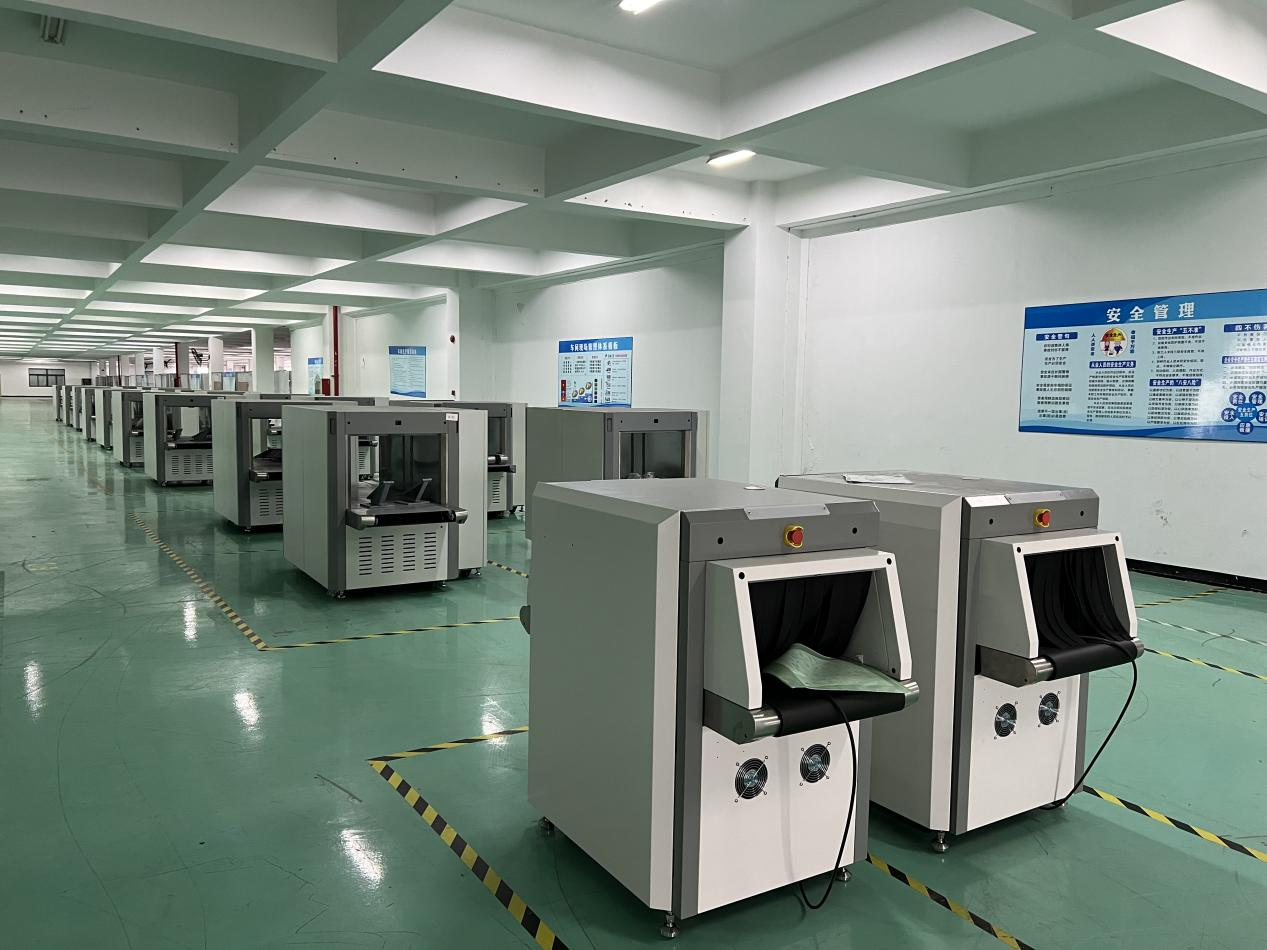 Romanya'ya teslim edilen birkaç ünite 8065dv x-ışını makinesi